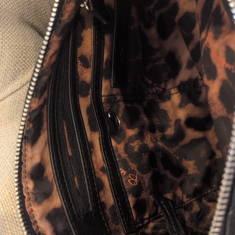 b. makowssky Black Hobo Bag Euc - Picture 4 of 13